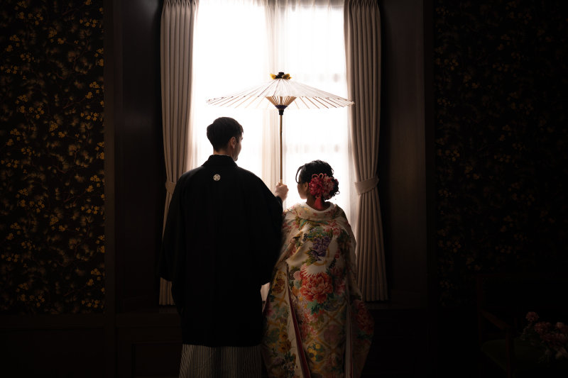 窓からの光を使って