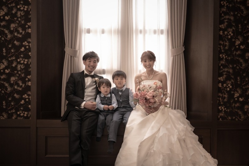 まるで自然光が差し込んでいるかのような一枚