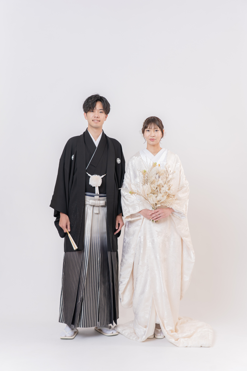 凜とたたずむ凛然な美しさに