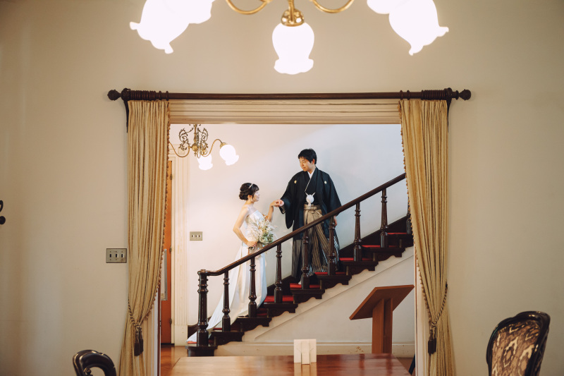 2階へと続く階段