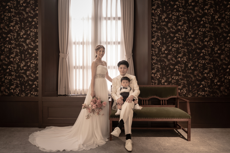 洋装スタイル×レトロモダンで