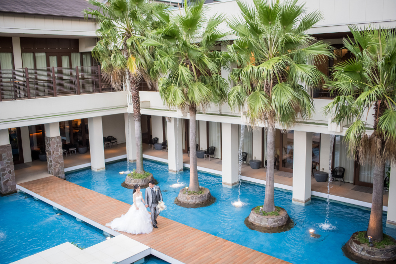 水が輝くアクアテラス