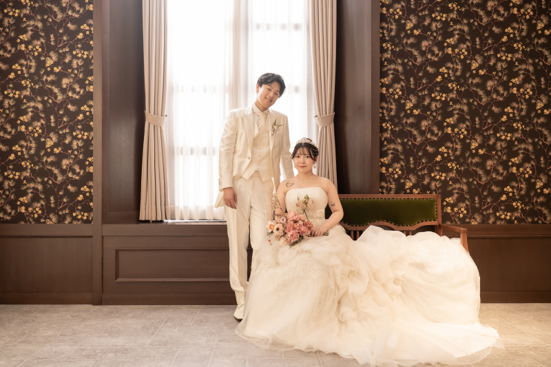 椅子を使いながら