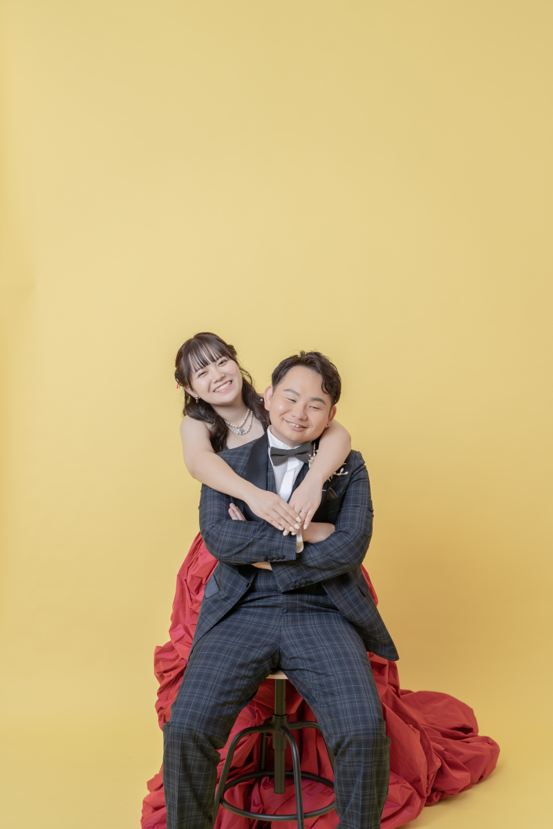 気分も明るく、イエローウォールで！