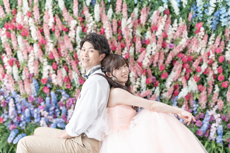 ルピナスのシーンは背中合わせで