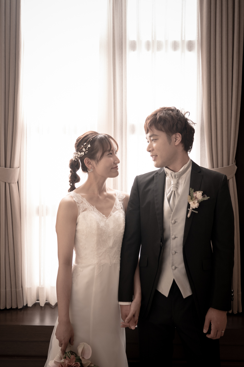 まるで自然光が差し込んでいるかのような一枚