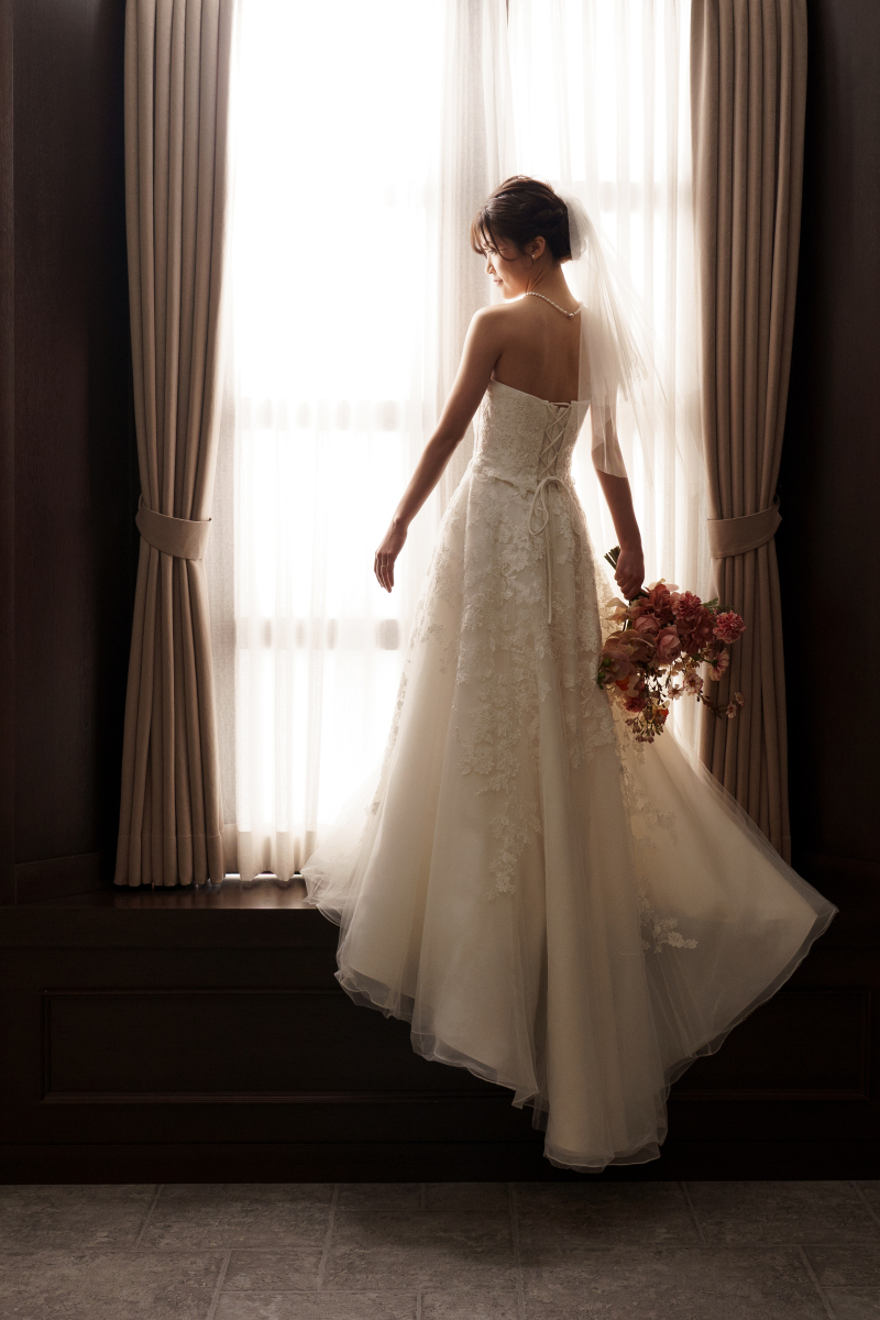 ご新婦様のソロバックショット
