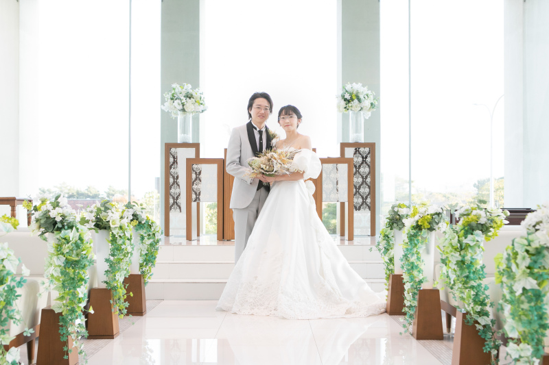 ザ・ミーツマリーナテラスにてチャペルフォトを＊洋装2着スタジオ＆ロケ撮影プラン＊