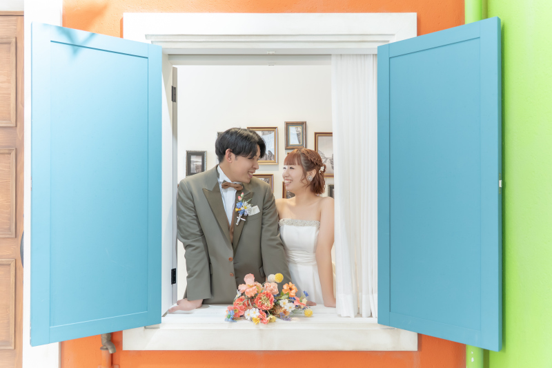 窓越しの内緒話