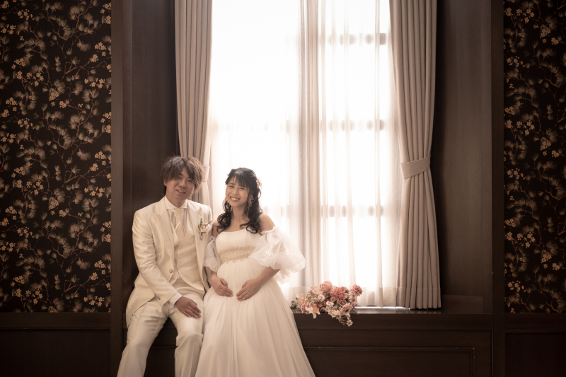 特別な瞬間のマタニティウェディングフォト *洋装&和装 スタジオ2着プラン*