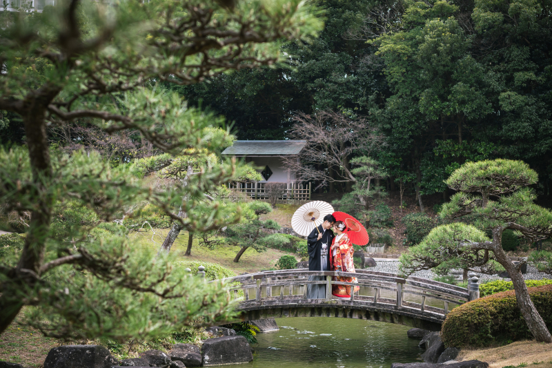風情あふれる橋の上