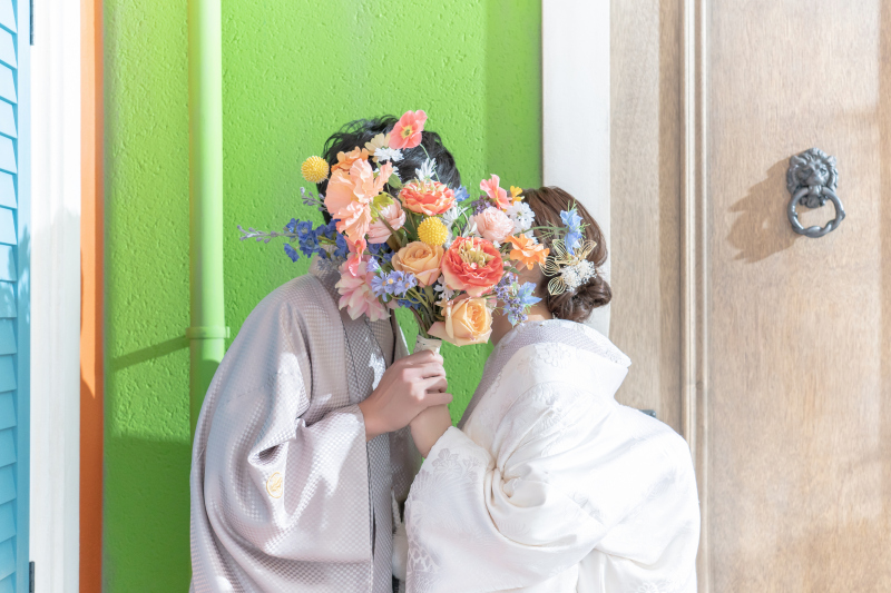 ブーケを使ってお顔隠し♡
