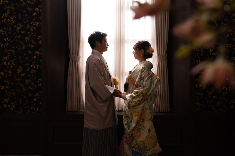 窓からの光を使って