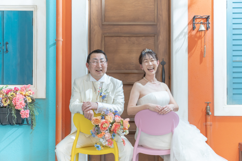 ブラーノ島ではカラフルチェアで