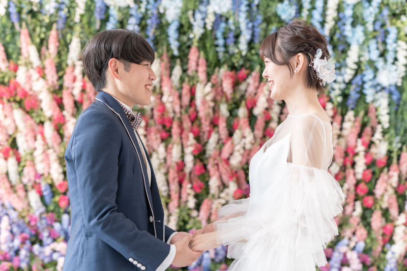 手を取り合って・・♡