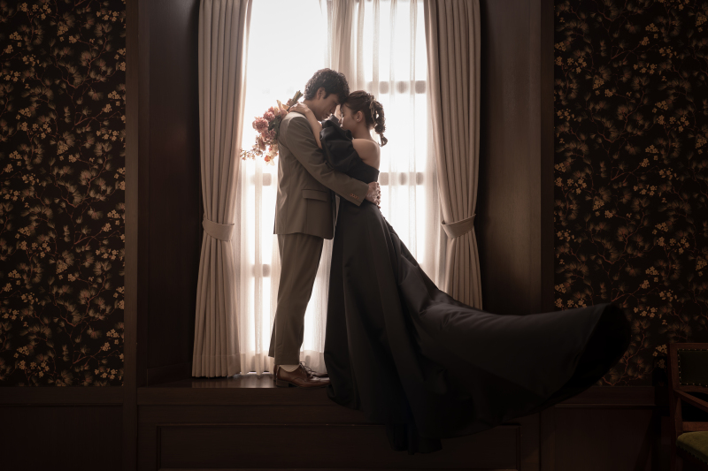 おでこ合わせで