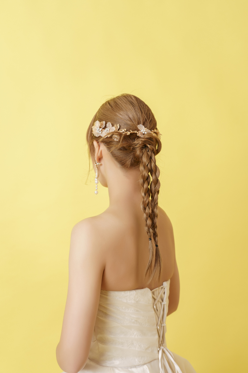 ヘアスタイルもこだわって