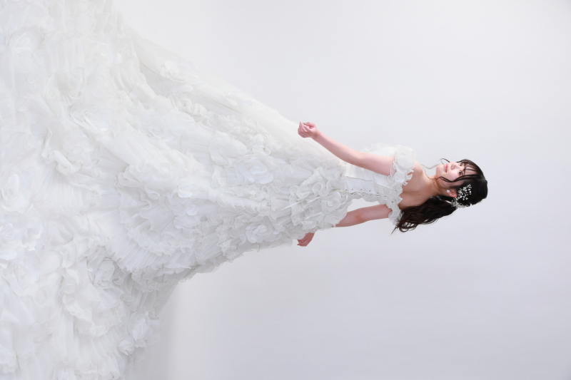 まずはご新婦様のソロショット