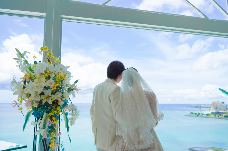 海を見つめる、ふたりの時間