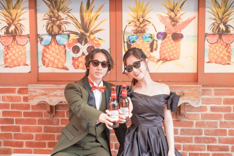 サングラスでカンパーイ!