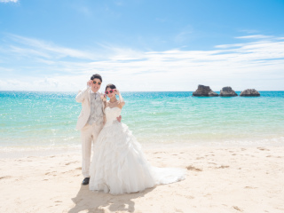 沖縄アラハビーチで叶える！リゾート感のあるフォトウェディング