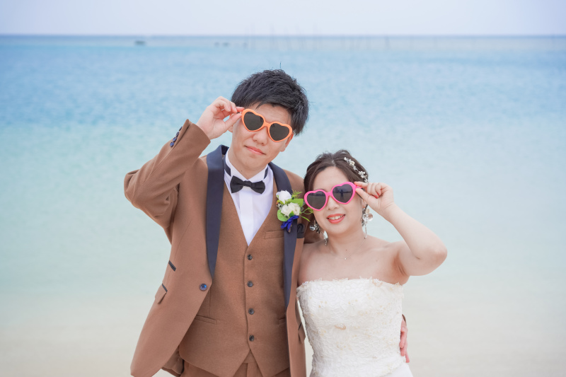 ハートのサングラスで遊び心