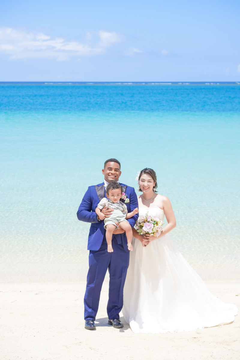 はじまりの一枚は、三人の笑顔から