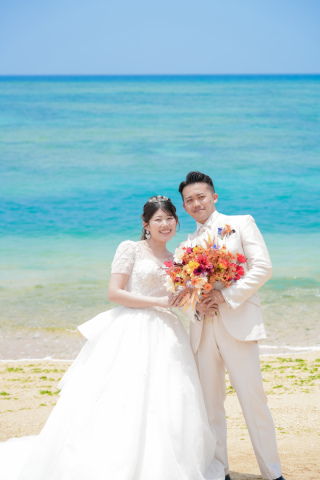 沖縄の風と彩りに包まれて♡二人と家族の素敵な１日