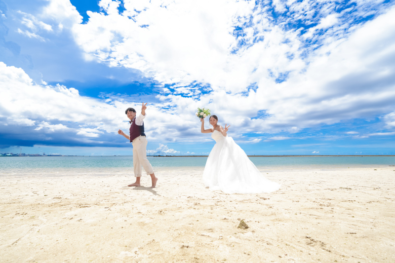 歩くポーズ&ピース