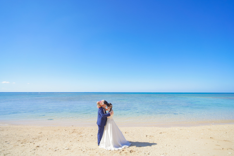 向かい合うふたりから始まるフォトウェディング