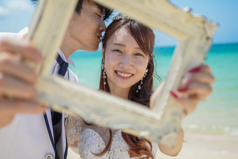 額縁越しの優しいワンシーン