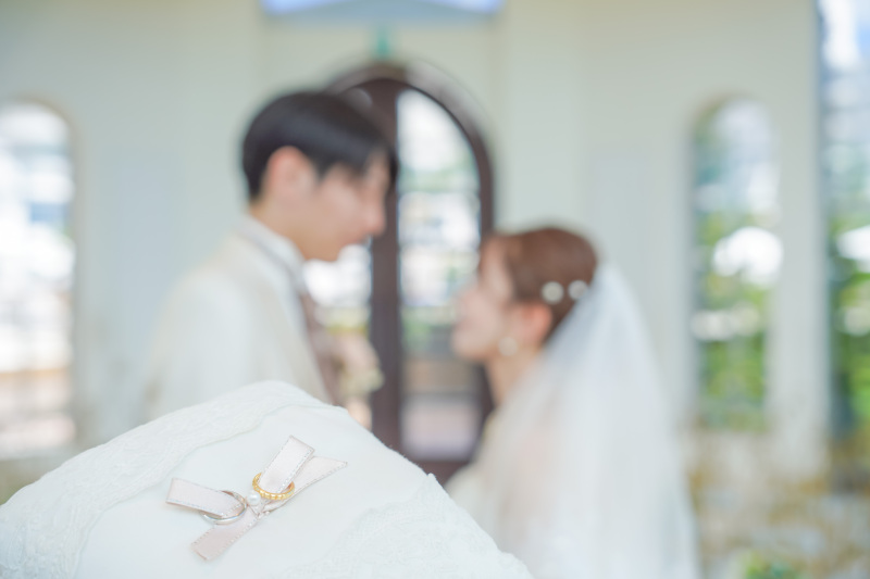 指輪が輝くフォーカスショット
