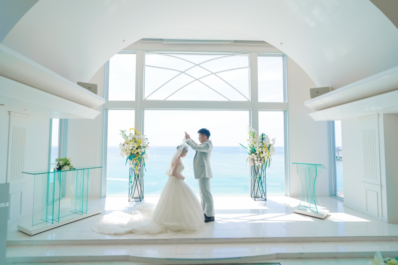 ベールを越えて