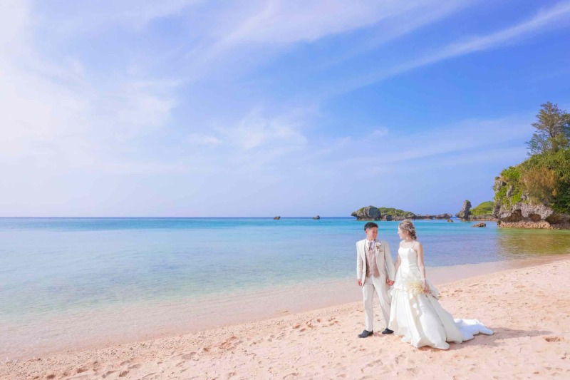 【好評につき復活!】ザネー浜(エリア51)での撮影プラン♪ビーチ&グリーン&絶景撮影♪ドローン撮影込み♪