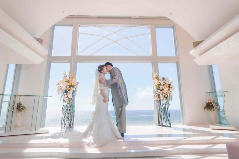 【お年玉キャンペーン】ドレス2着♪★チャペル&ロケ地2ヶ所&yen;148,000★サンセット撮影サービス♪♪※2026年撮影の方限定