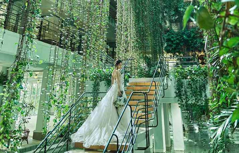 【ボタニカルチャペルプラン】ムーンチャペル/リゾートグリーン/ビーチでの撮影ができるプラン♪もちろんドローン撮影込み♪