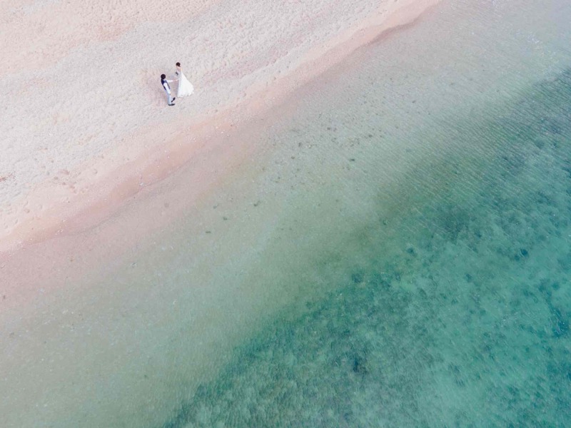 【お年玉キャンペーン】★ドレス２着ロケ地２ヶ所サンセット込みプラン★&yen;108,000！！ドローン撮影付き！！※2026年撮影限定