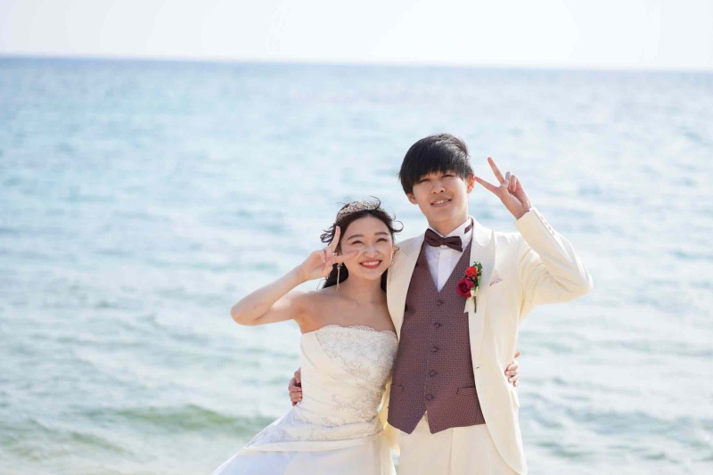 【お年玉キャンペーン】★ドレス２着ロケ地3ヶ所サンセット込みプラン★&yen;122,000！！ドローン撮影付き！！※2026年撮影限定