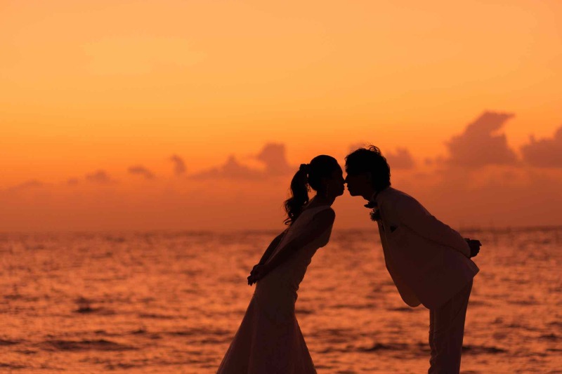 【ビーチサンセット撮影プラン】ロケ地2ヶ所でサンセットも取れるお得プラン♪ムービー&ドローン撮影込み♪