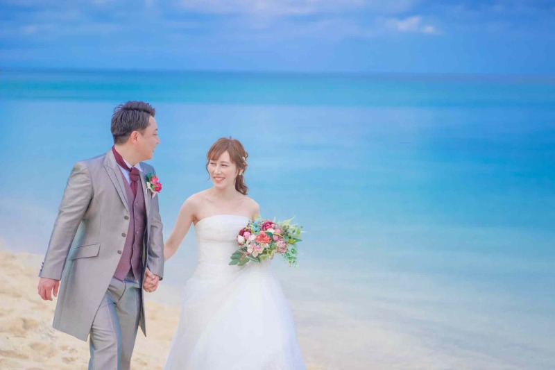 【 ホワイトチャペル】ロケ地2ヶ所(チャペル&ビーチ)での撮影プラン!60秒ドローン動画付き♪