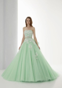 お取り寄せレンタル衣装110