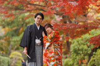 三渓園にて【スタジオレイル】各地ロケーション撮影・スタジオ撮影撮影場所は自由にお選びください。おふたりのご要望に全力でサポートさせていただきます。横浜発の前撮りは「スタジオレイル」で！