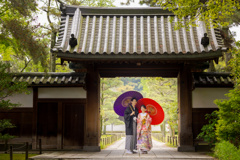 ⑭《各月先着１０組様限定》【三渓園】和装ロケーション★４月・５月★和装打掛２点着用(白無垢＆色打掛)★８大特典すべてプレゼント♪