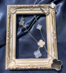 Van Cleef&Arpels S-IIIネックレス