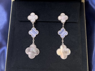 Van Cleef&Arpels S-IIIピアス