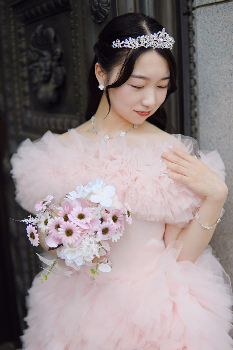 グレースケリーも愛したヴァンクリーフのジュエリー