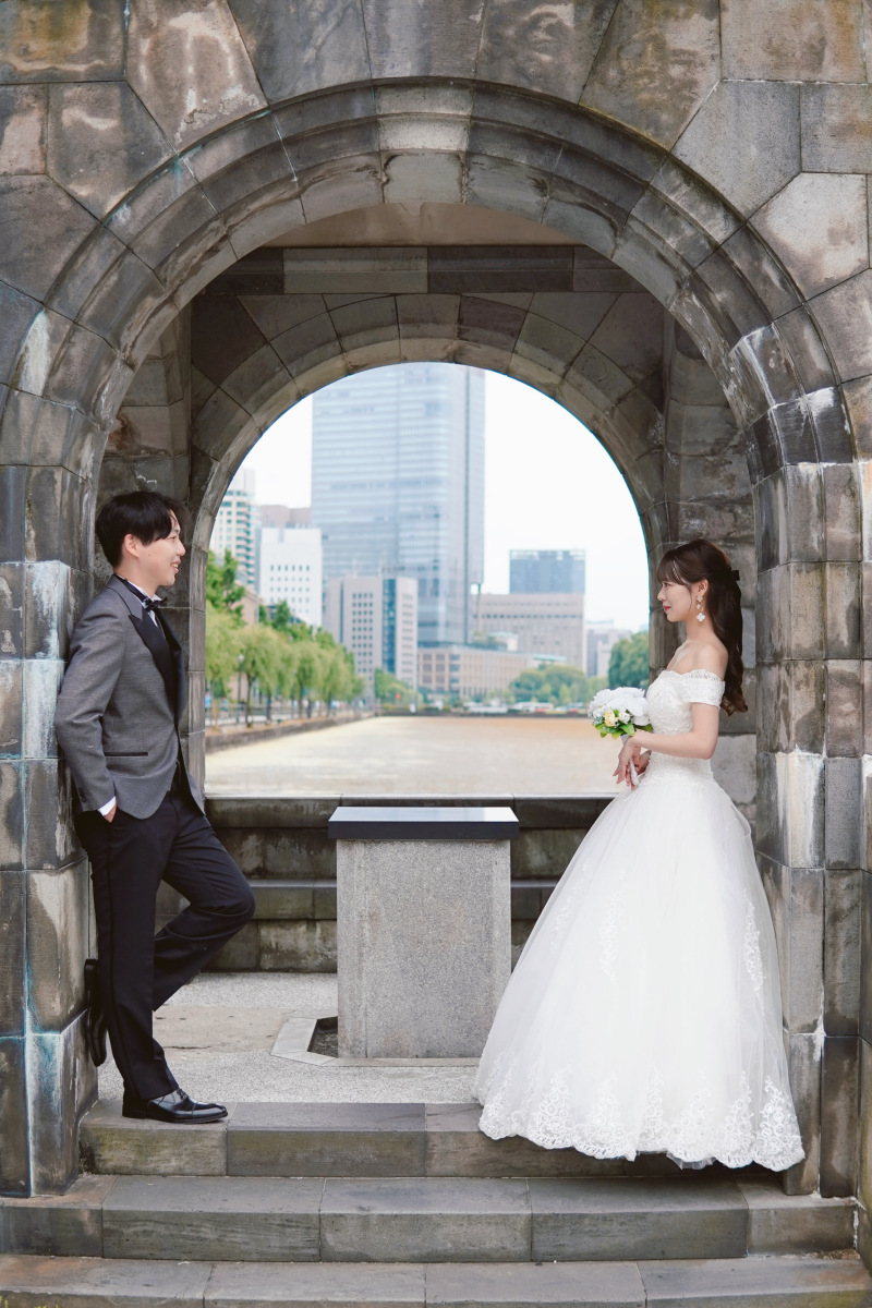 向かい合う美しいシルエット