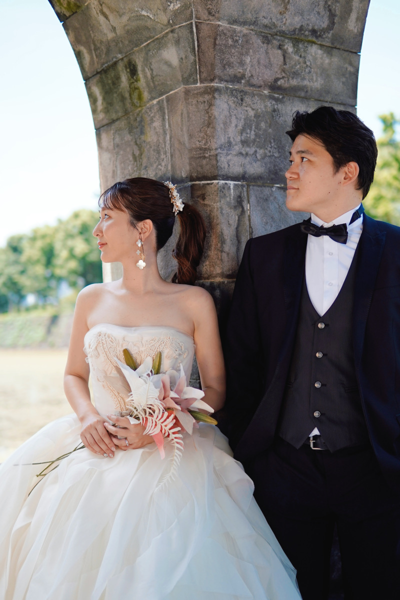 ドレスの形とヘアスタイル