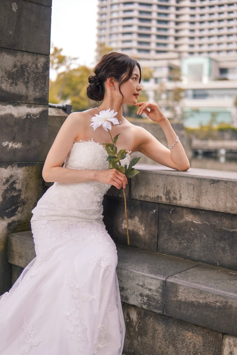 ヴァンクリーフ　ホワイトゴールドアルハンブラ