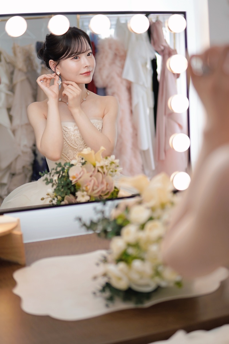 <ドレス2着>天候に左右されない 30カット自社スタジオプラン♡ウェルカムボード+全明るさ&美肌レタッチ付き